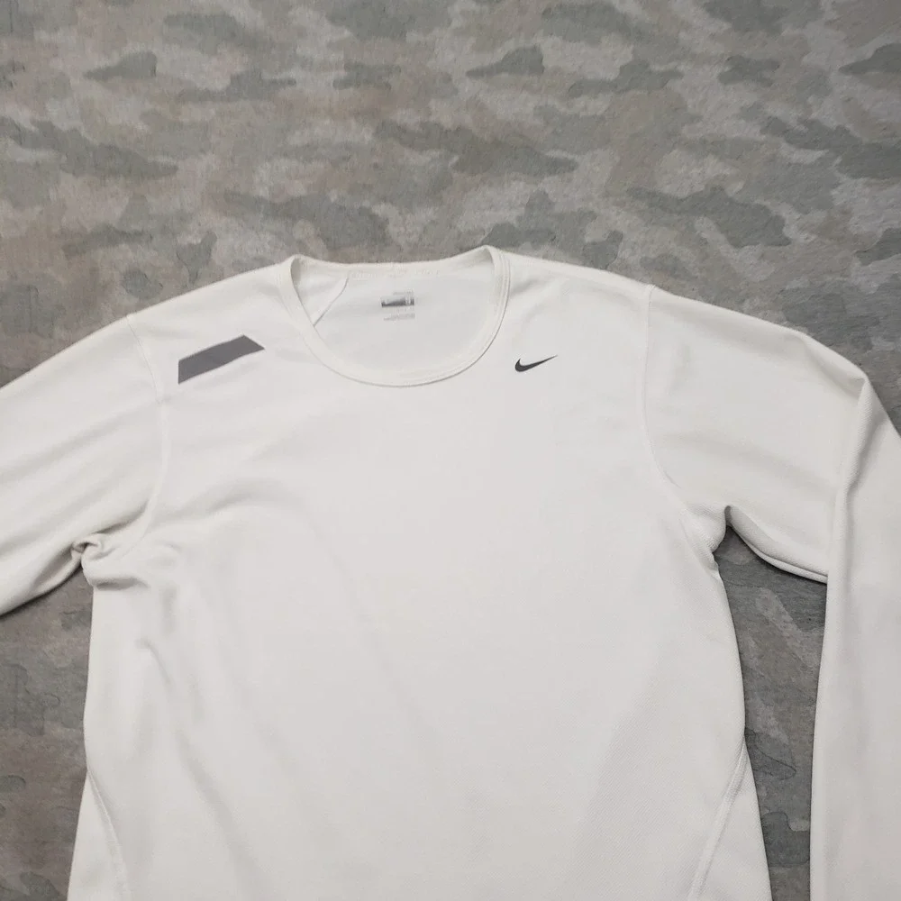 Nike Shirt Mens Small White Pullover Long Sleeve Athletic Fitness Gym